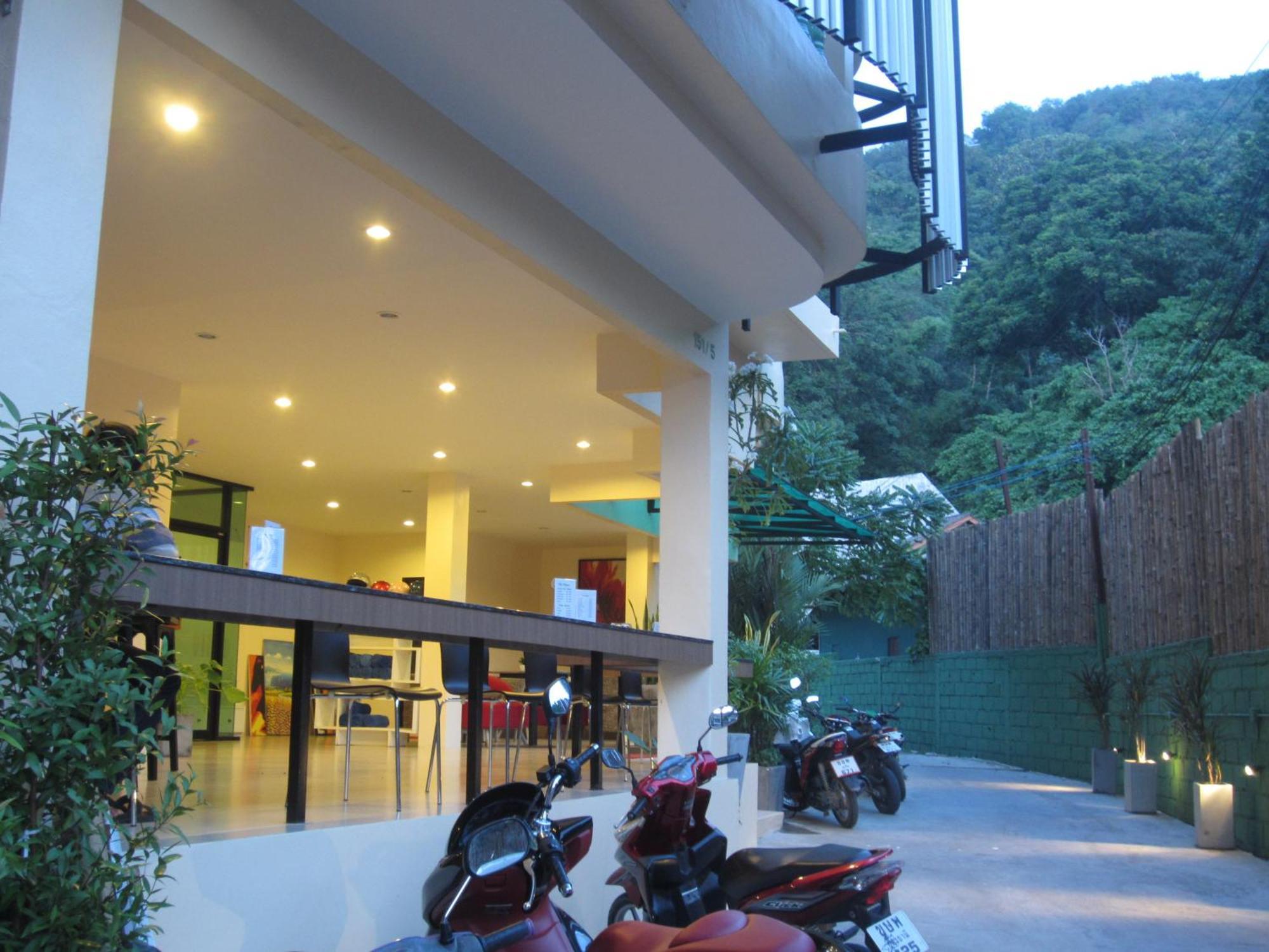 The Wave Hotel Patong Sha Phuket Dış mekan fotoğraf