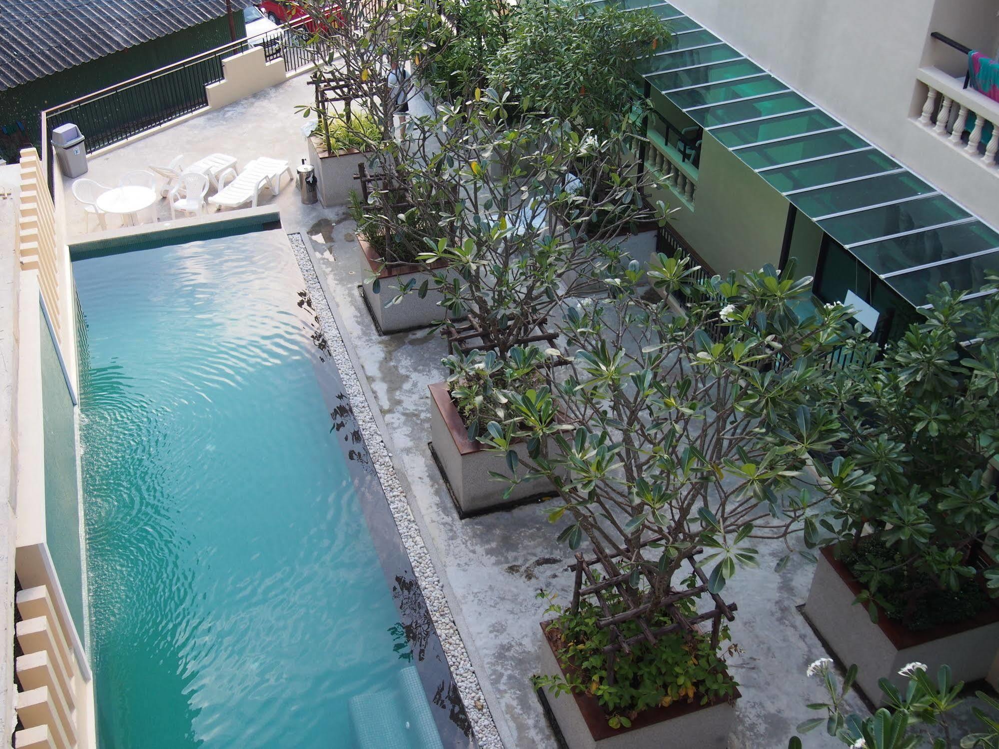 The Wave Hotel Patong Sha Phuket Dış mekan fotoğraf